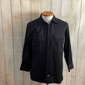 Dickies Men’s long-sleeve button up  shirt size M